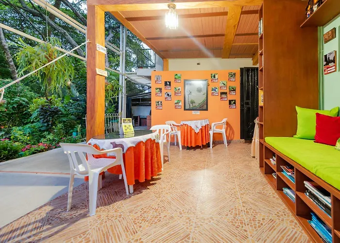 Hotel Ayenda Eclipse 1706