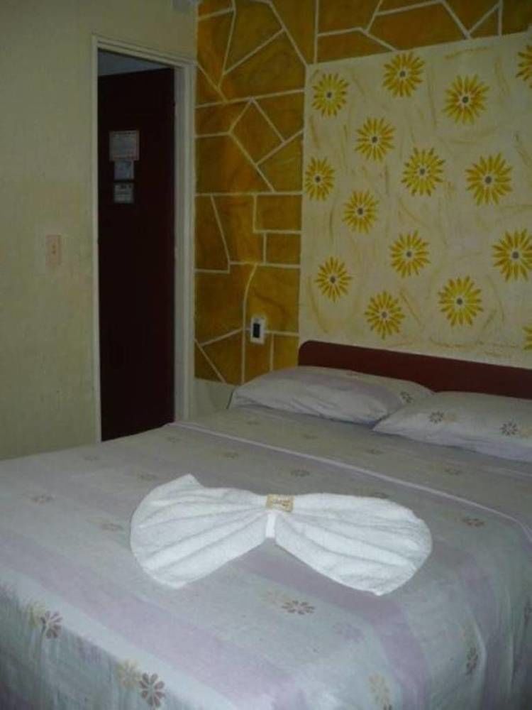 Hotel Ayenda Eclipse 1706